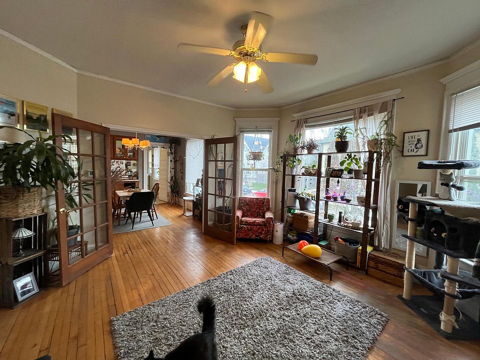 Living room to dining room w/ French doors