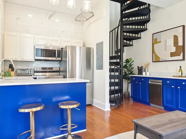 426 Race St #A, Charleston, SC 29403