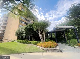 2030 N Adams St APT 208, Arlington, VA 22201