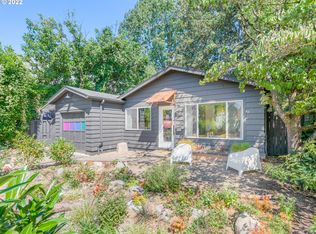 1706 SE 35th Ave, Portland, OR 97214