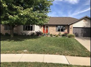 3800 Ryebrook Ct, Springfield, IL 62704