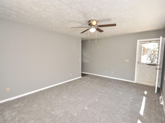 3rd image of 425 Canton Blue Springs Rd