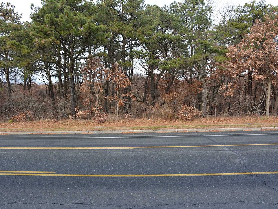 1st image of Montauk Hwy