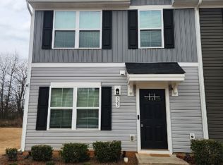 525 Hampton Townes Dr, Greenville, SC 29617