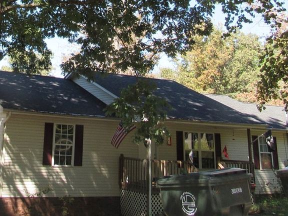 2nd image of 164 Hardin Dr