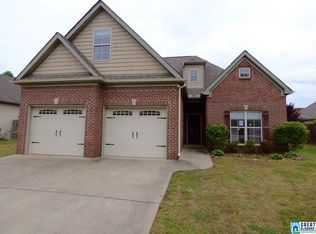 103 Falling Waters Ln, Maylene, AL 35114