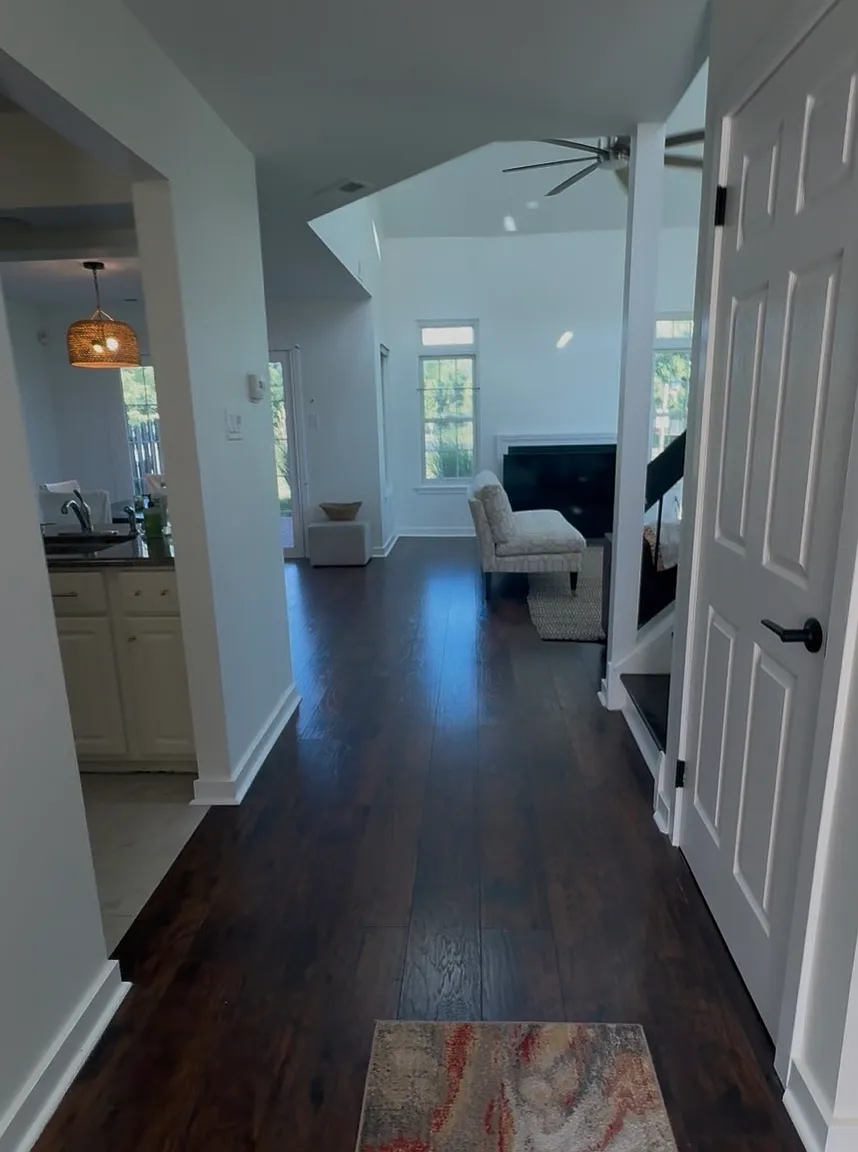 2 bed, 2.5 bath, 1714 sqft, $3,325 — Photo 3