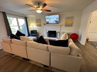 187 Hunters Cv, Roswell, GA 30076