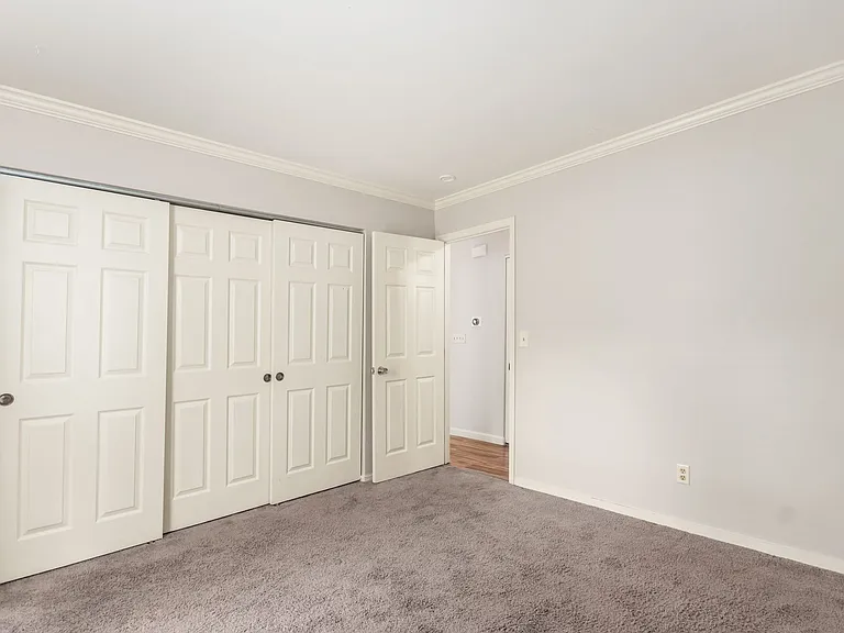 1589 Arlington Ave — Photo 17