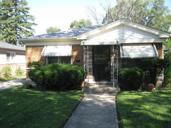 15533 Vincennes Ave, Phoenix, IL 60426