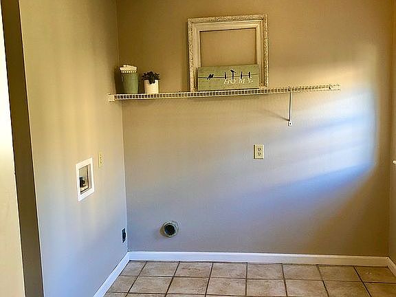 Laundry/mud room