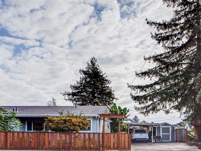 1st image of 2608 Mattison Ln