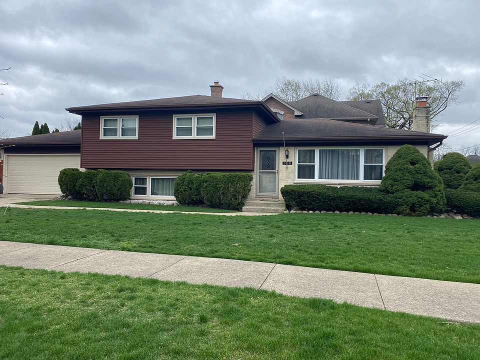 1st image of 306 Bellaire Ave