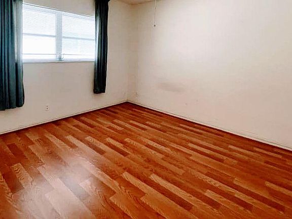 2nd image of 1300 N 17th Ave