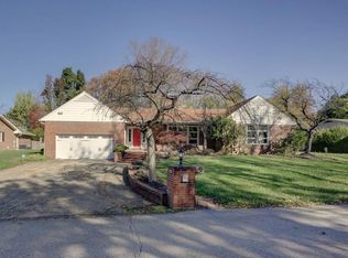 1406 Meadowcrest Dr, Charleston, WV 25314