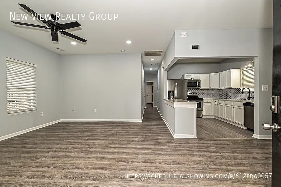 3 bed, 1223 sqft, $1,700 — Photo 3