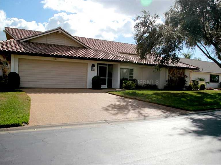 1st image of 981 N Doral Ln