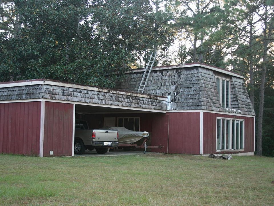 360 Lakeside Drive