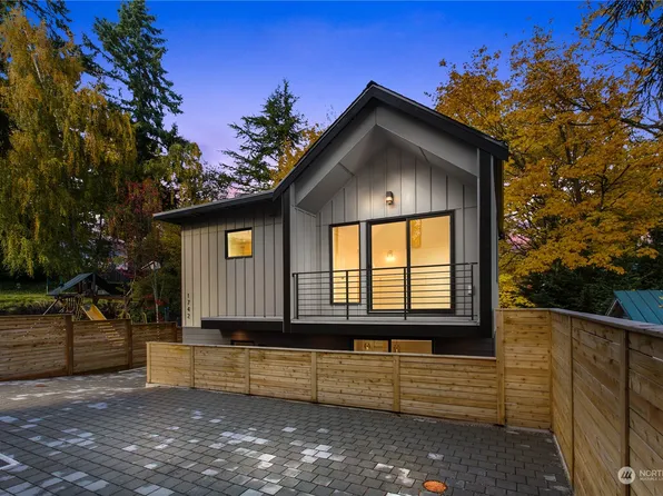 1742 NE 88th Street, Seattle, WA 98115