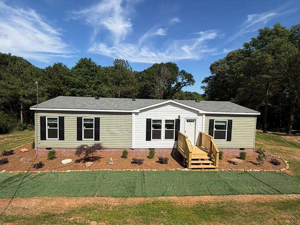 1st image of 2606 Whipporwill Dr