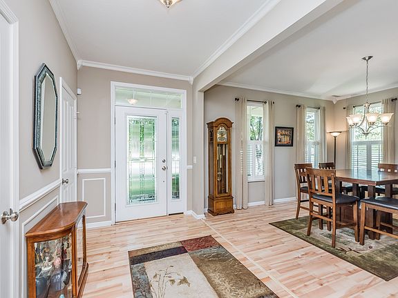 3rd image of 10969 Chapel Woods Blvd S