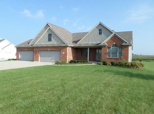 618 W Main St, Anna, OH 45302