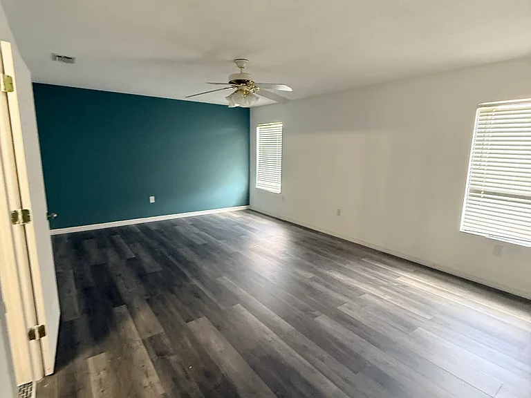 1319 Tordira St SE — Photo 9