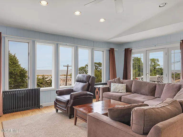 1 Lighthouse Rd — Photo 3