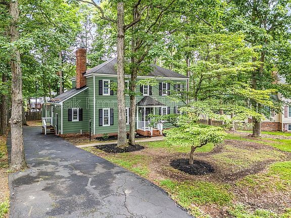 3rd image of 504 Winamack Ct
