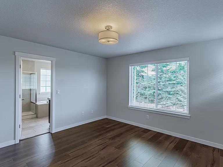 4768 NW Huserik Dr — Photo 27