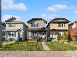 447 Blakeney Cres, Saskatoon, SK S7L7N5