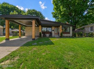 8012 Daffodil Dr, Louisville, KY 40258
