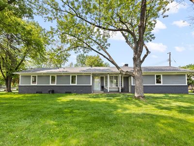 9724 Queen Rd, Bloomington, MN, 55431