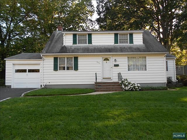1st image of 334 Luhmann Dr