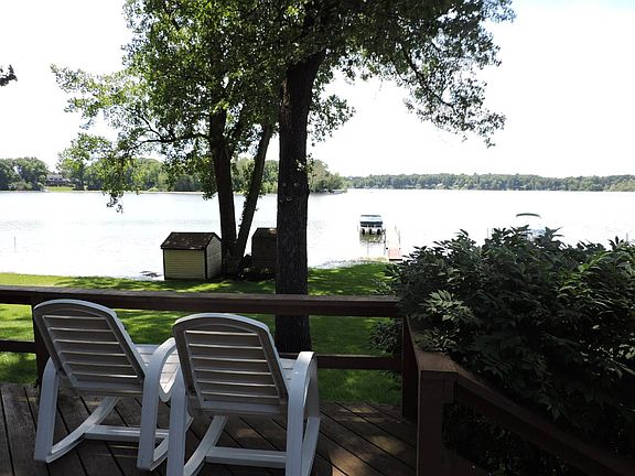 4th image of 44473 N Shore Dr