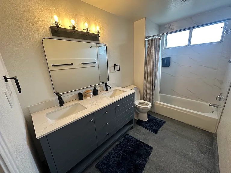 4329 Murillo St #5 — Photo 22
