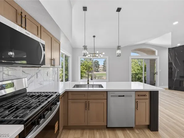 4820 Black Bear Rd Unit 201, Las Vegas, NV 89149