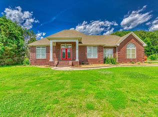 1101 Decatur St, Tuscumbia, AL 35674