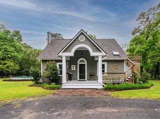 321 Wetland Ln, Jamestown, SC 29453