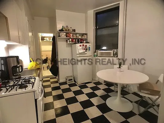 Rented by City Heights Realty | media 24