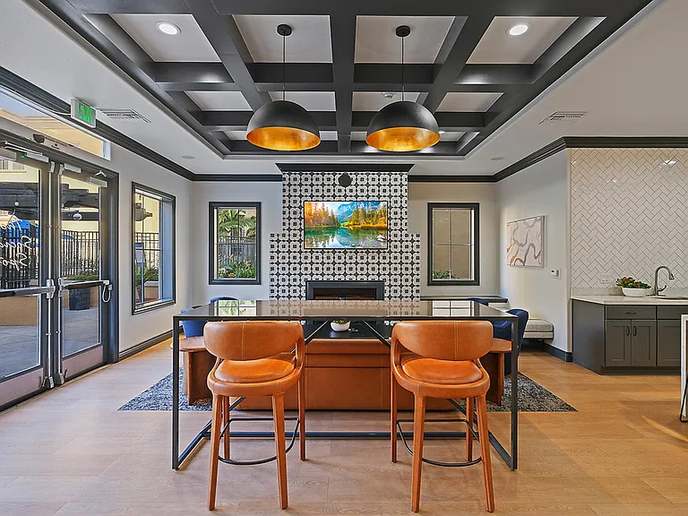 Pinnacle at Fullerton — Photo 18