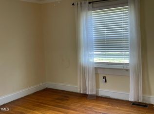 1215 W Divine St, Dunn, NC 28334