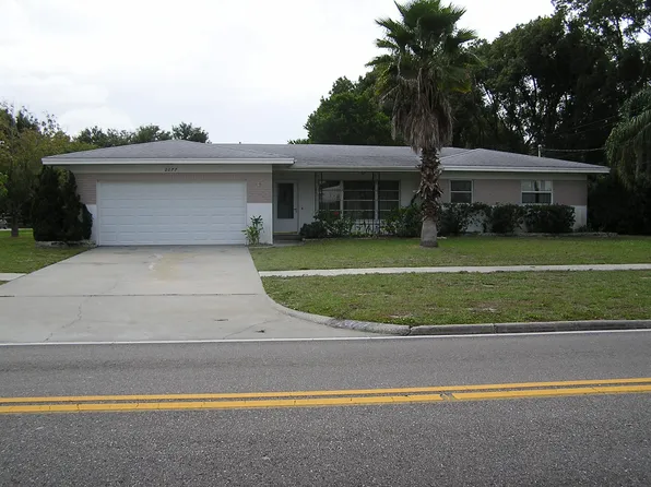 2077 Druid Rd, Clearwater, FL 33764