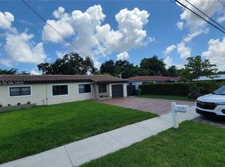 1296 NE 146th St #A, Miami, FL 33161