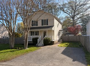 1635 Fairhill Dr, Edgewater, MD 21037