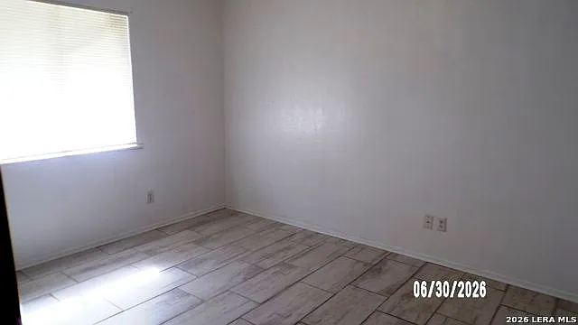 507 W Clare St — Photo 18