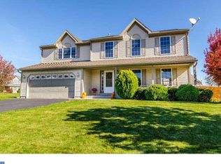 362 Rosecliff Dr, Douglassville, PA 19518