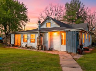 509 Old Cane Bluff Road, Alton, MO 65606