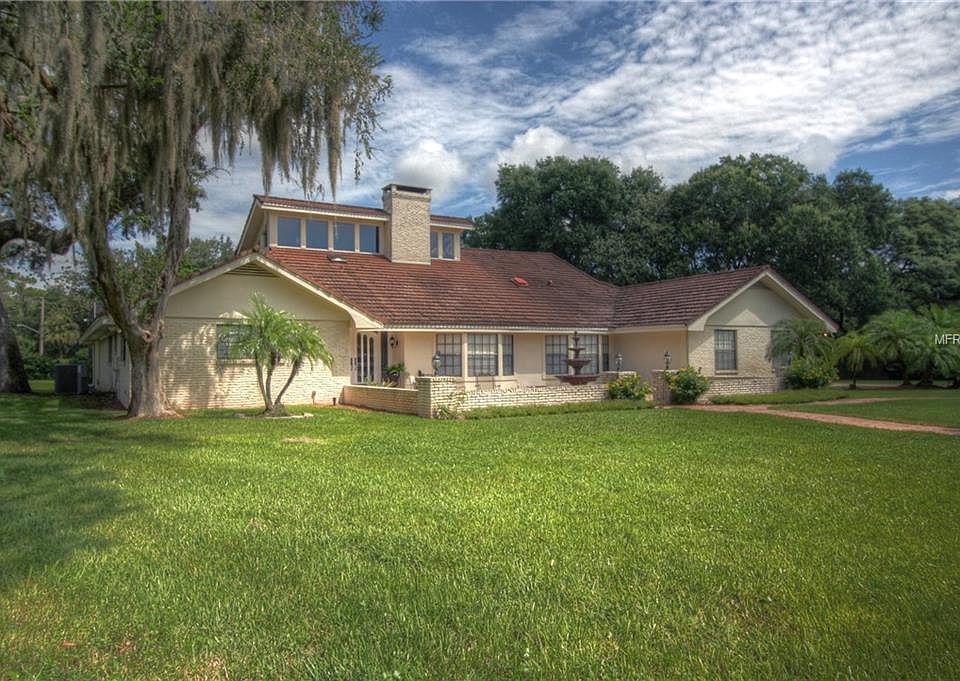 1st image of 450 Sweetwater Club Pl