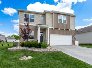 1750 Parkfield Way, Goshen, OH 45122